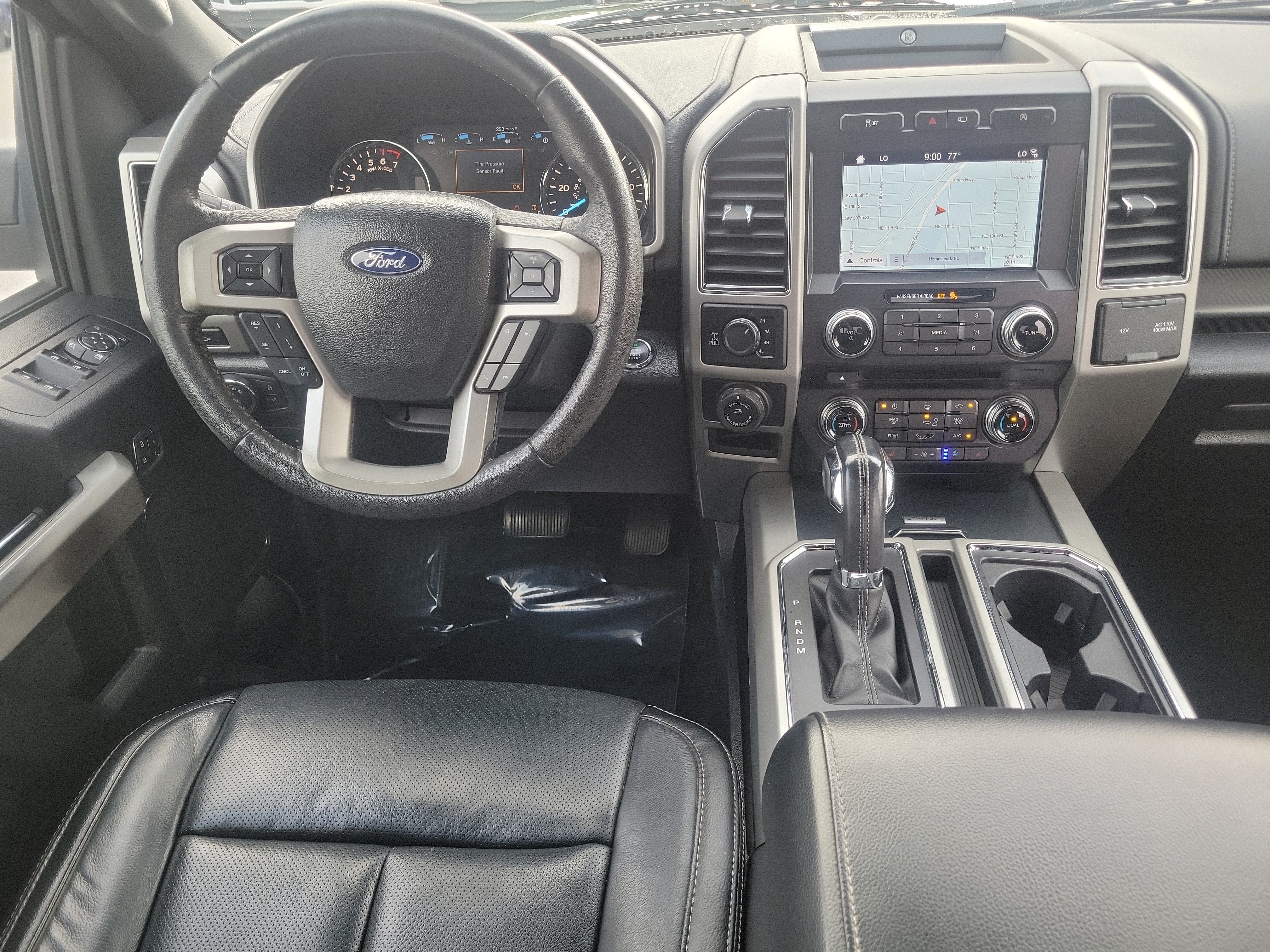 Used 2018 Ford F150 Lariat w/ Equipment Group 502A Luxury AWD/4WD image 19