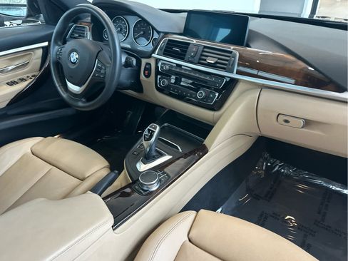 Used 2017 BMW 330i xDrive Sedan image 10