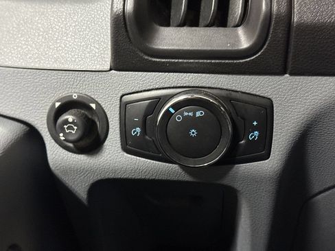 Used 2017 Ford Transit 250 148 Low Roof RWD image 18