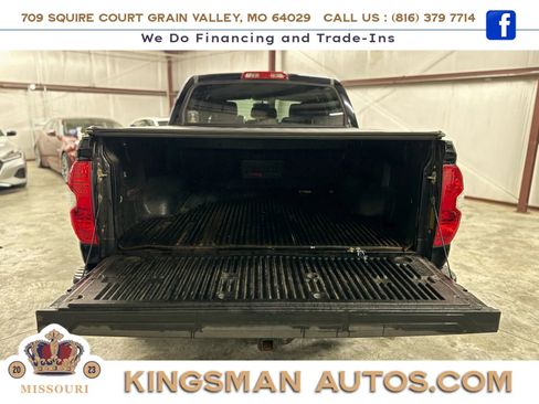 Used 2017 Toyota Tundra SR5 image 6