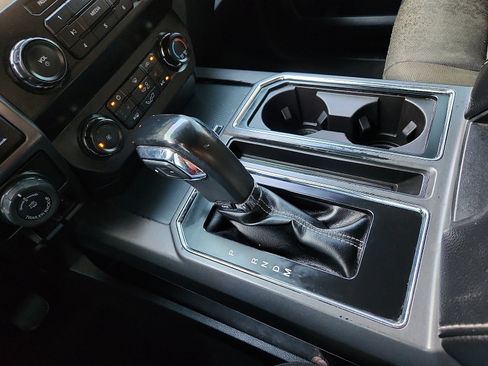 Used 2019 Ford F150 XLT w/ Equipment Group 302A Luxury image 20