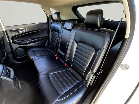 Used 2024 Ford Edge SEL image 22