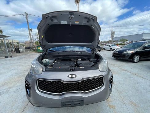 Used 2017 Kia Sportage LX AWD/4WD image 13