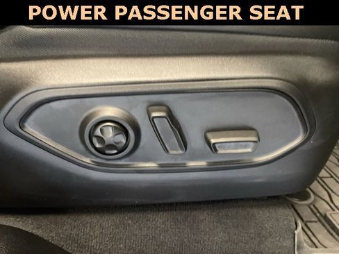 Used 2024 Jeep Grand Cherokee Trailhawk image 35