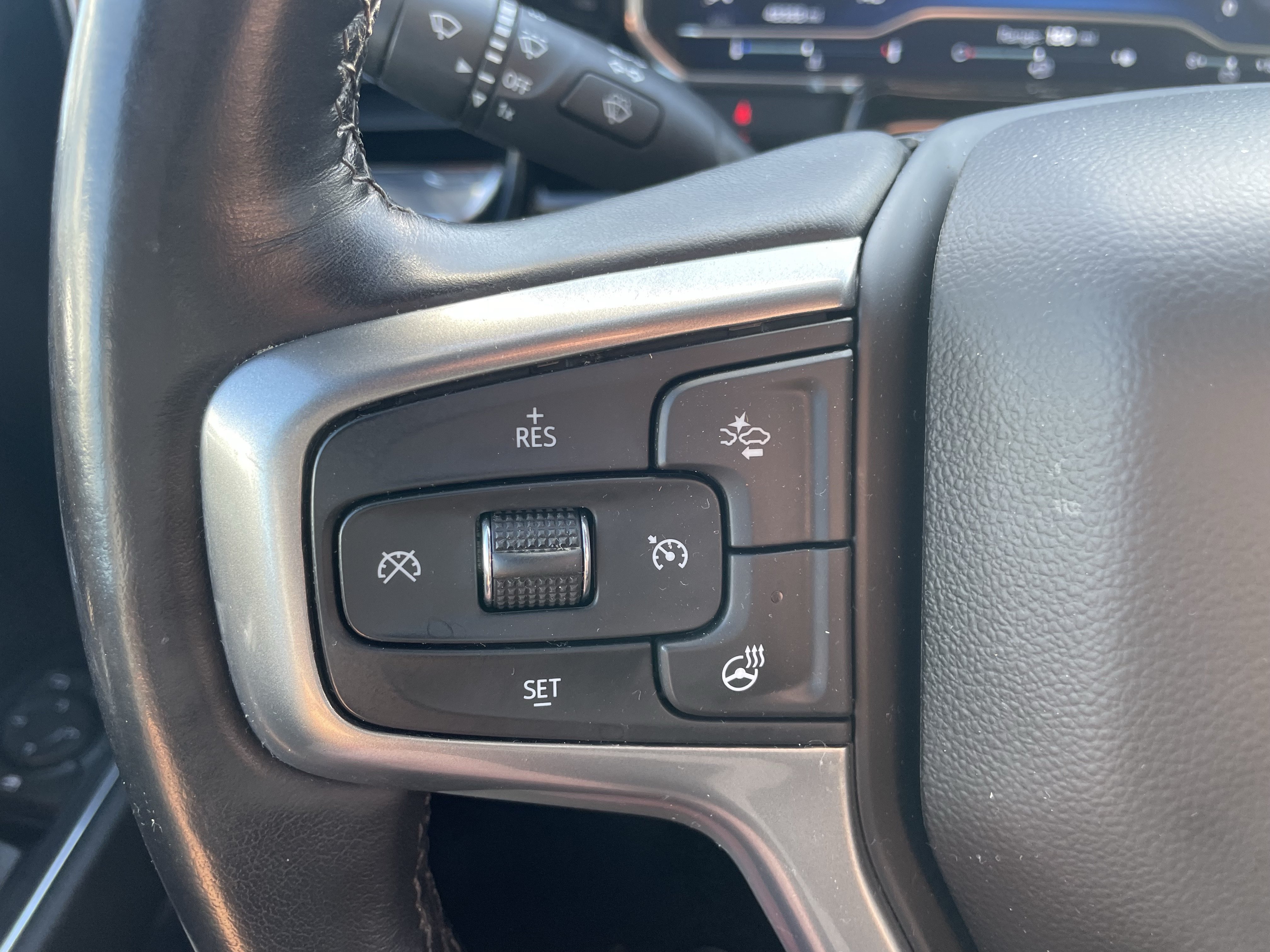 Used 2023 Chevrolet Silverado 1500 LT Trail Boss w/ Protection Package AWD/4WD image 16