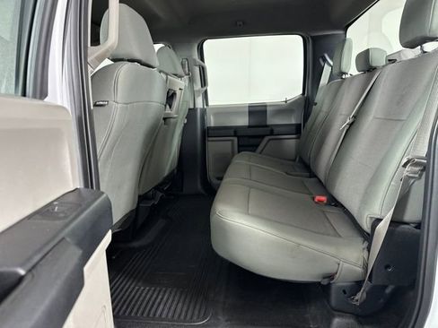 Used 2019 Ford F250 XL w/ STX Appearance Package image 24