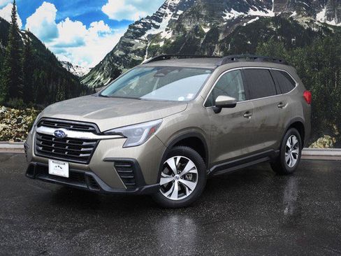 Used 2023 Subaru Ascent Premium w/ Convenience Package AWD/4WD image 6