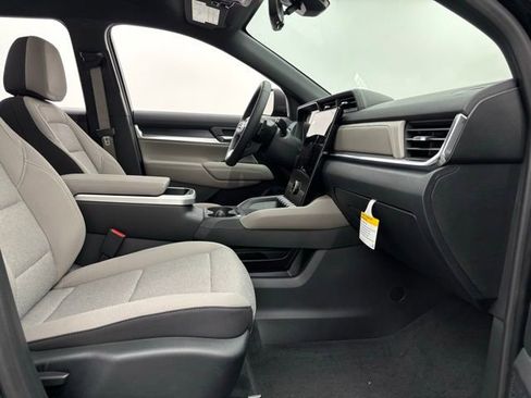 New 2026 GMC Terrain Elevation w/ Technology Package II image 30