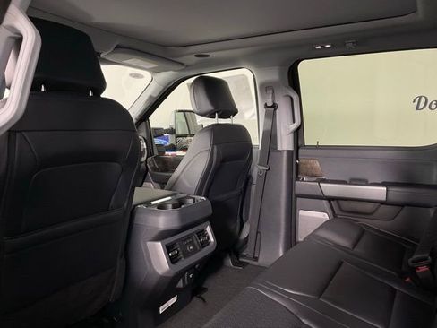 New 2026 Ford F350 Lariat w/ Lariat Ultimate Package image 15