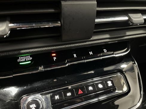 Used 2023 Lincoln Corsair AWD w/ Equipment Group 101A image 22