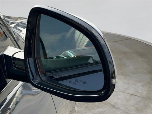 Used 2019 BMW X7 xDrive50i w/ M Sport Package image 66