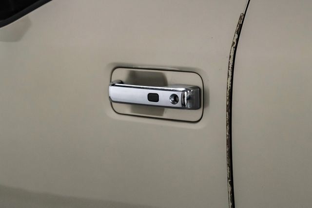 Used 2017 Ford F150 Lariat w/ Equipment Group 502A Luxury AWD/4WD image 37