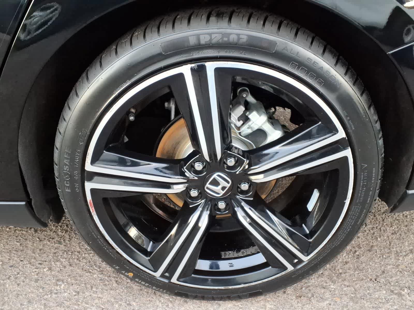 Used 2025 Honda Accord Sport image 5
