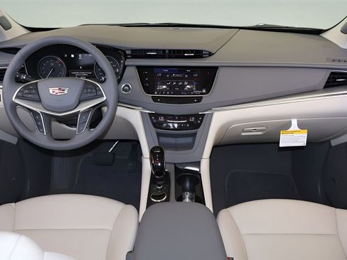 New 2026 Cadillac XT5 Premium Luxury w/ Driver Assist Package AWD/4WD image 13