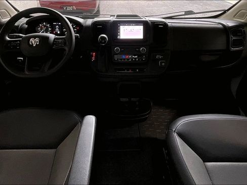 Used 2025 RAM ProMaster 3500 w/ Convenience Group FWD image 6