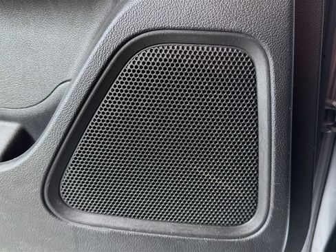 Used 2020 Mitsubishi Outlander SEL image 25