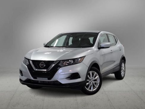 Used 2020 Nissan Rogue Sport S FWD image 1