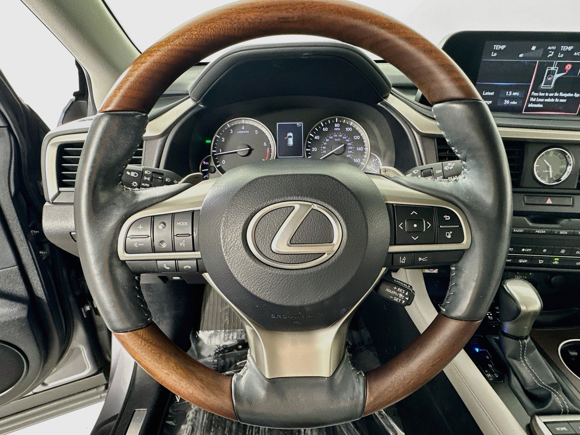 Used 2022 Lexus RX 350 FWD w/ Premium Package image 11