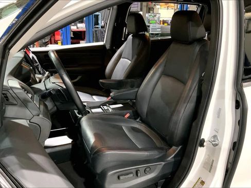 Used 2024 Honda Odyssey Sport image 7