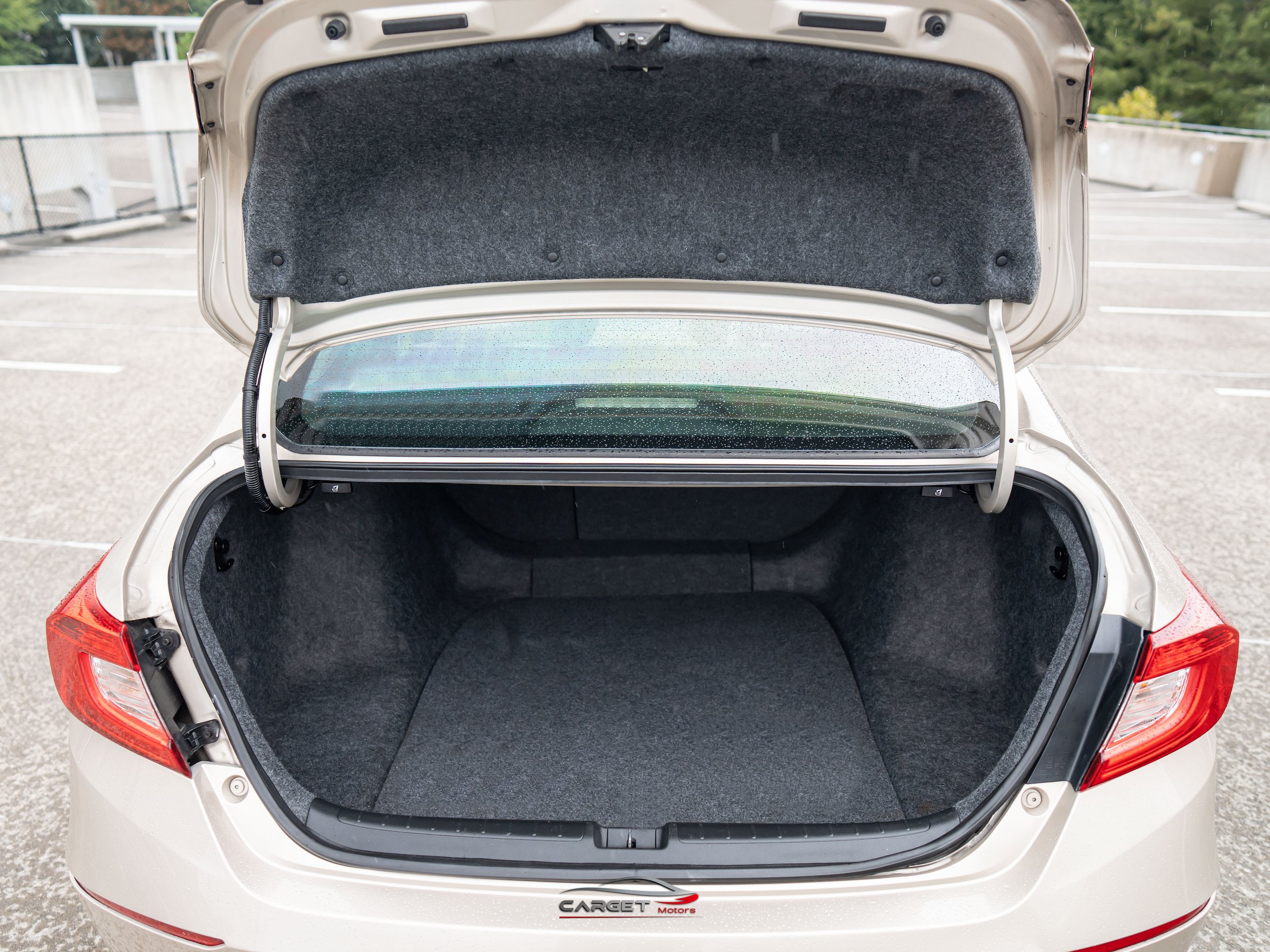 Used 2020 Honda Accord EX image 38