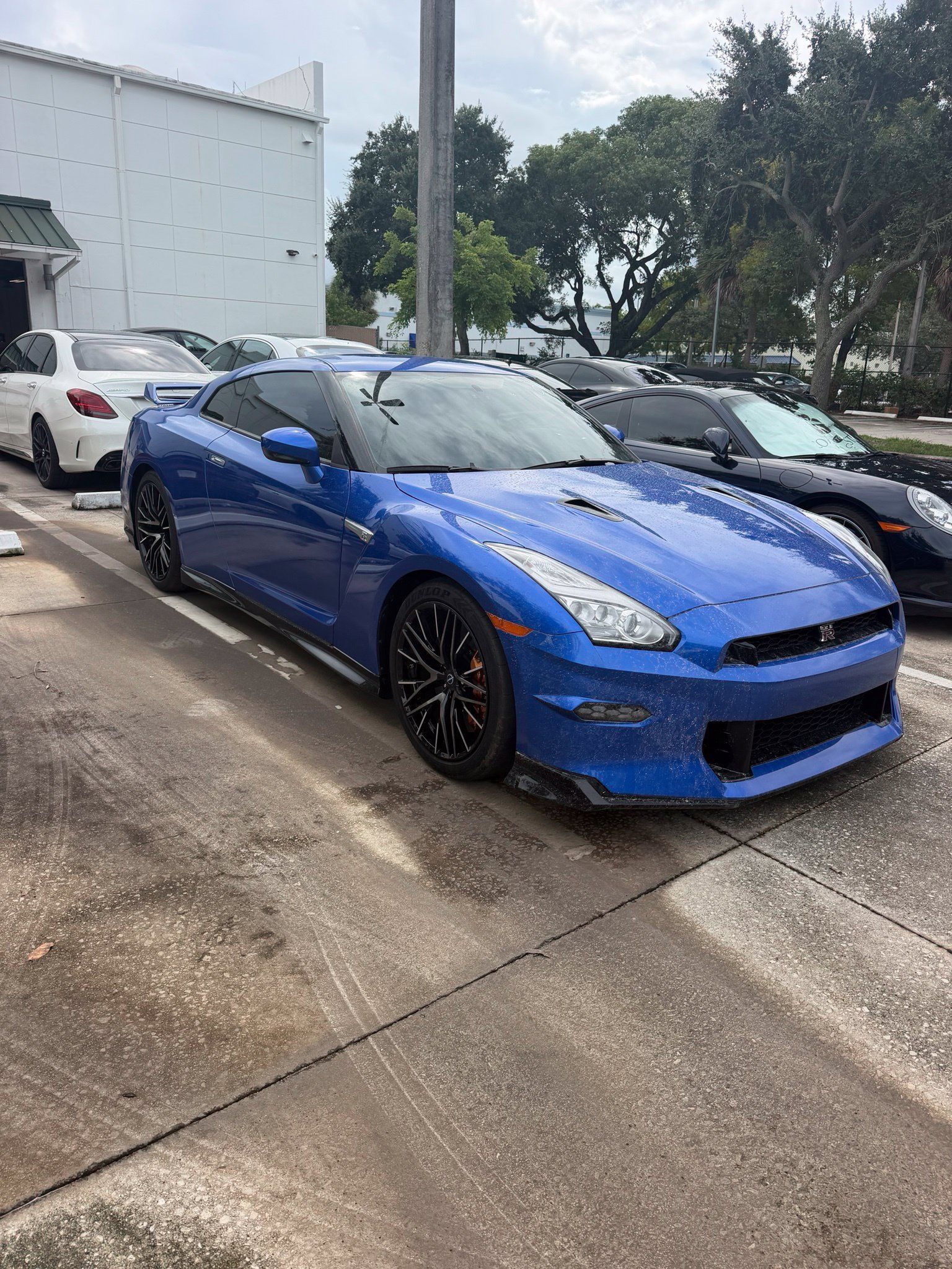 Used 2024 Nissan GT-R AWD/4WD image 3