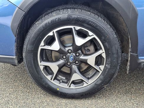 Used 2019 Subaru Crosstrek 2.0i Premium image 9