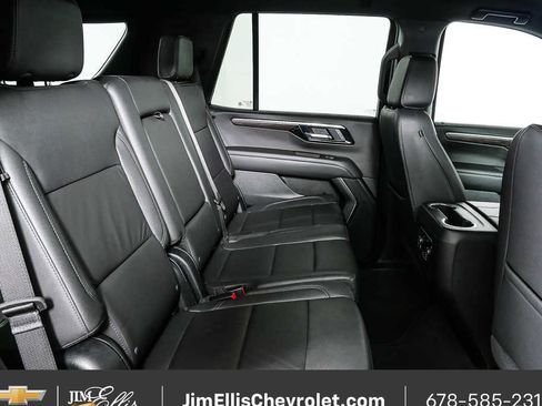 Certified 2025 Chevrolet Tahoe LT image 21