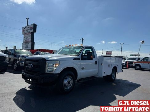 Used 2011 Ford F350 XL w/ PWR Equipment Group image 1