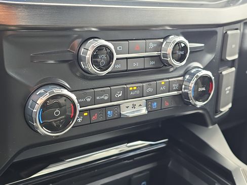 New 2026 Ford F250 Lariat w/ Tremor Off-Road Package image 26