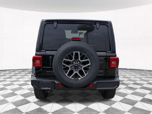 New 2026 Jeep Wrangler Unlimited Sahara AWD/4WD image 13