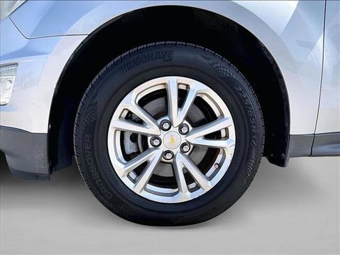 Used 2017 Chevrolet Equinox LT w/ Convenience Package FWD image 10
