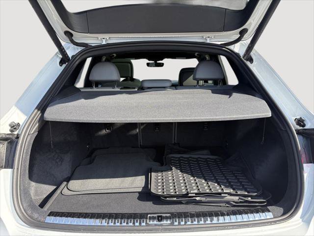 Used 2024 Audi Q3 2.0T Premium Plus AWD/4WD image 24
