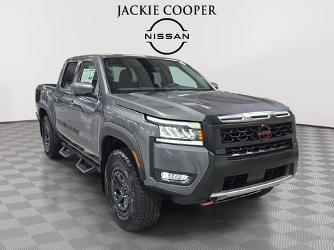 New 2026 Nissan Frontier PRO-4X w/ Pro-4x Convenience Package image 3