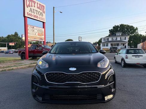 Used 2020 Kia Sportage LX FWD image 3