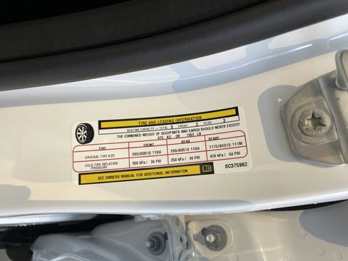 New 2025 Jeep Grand Cherokee Laredo X w/ Luxury Tech Group I image 39