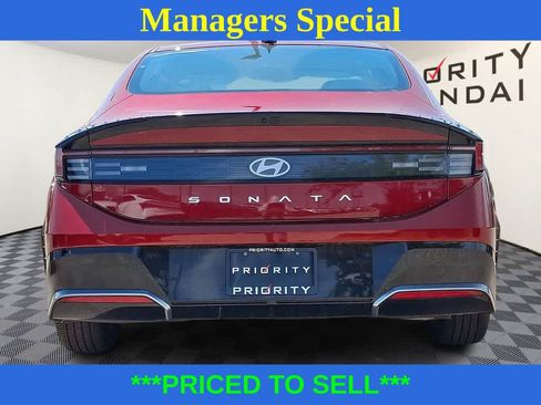 Used 2025 Hyundai Sonata SEL FWD image 5