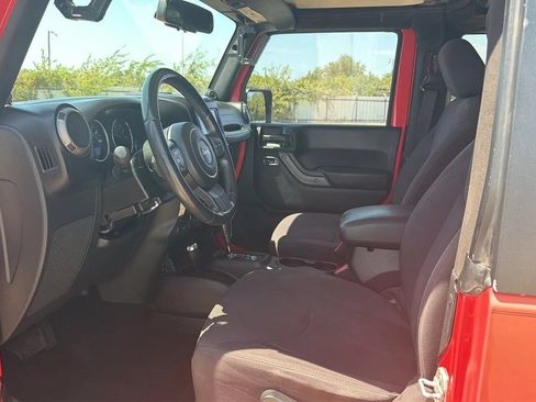Used 2013 Jeep Wrangler Sport AWD/4WD image 15