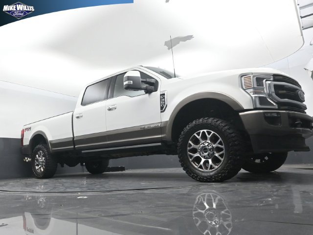 Certified 2022 Ford F350 King Ranch w/ King Ranch Ultimate Package AWD/4WD image 17