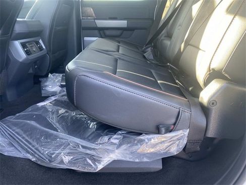 New 2026 Ford F250 Lariat w/ Lariat Ultimate Package image 10