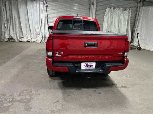 Used 2023 Toyota Tacoma SR AWD/4WD image 6