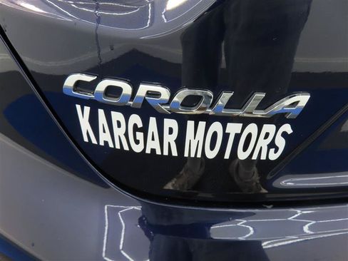 Used 2025 Toyota Corolla LE FWD image 9