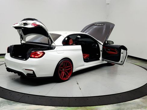 Used 2016 BMW M4 Convertible RWD image 11