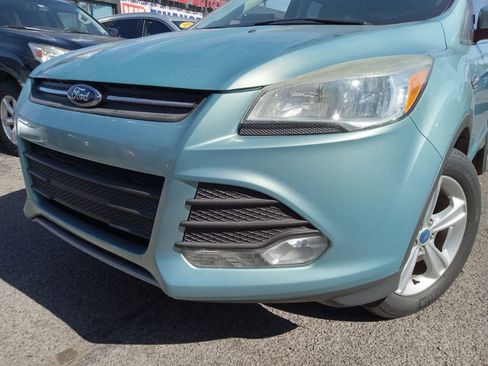 Used 2013 Ford Escape SE image 11