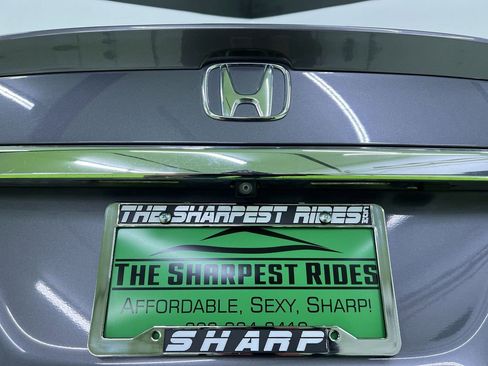 Used 2016 Honda Accord Touring image 12