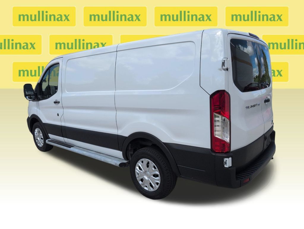 Used 2025 Ford Transit 250 Low Roof w/ Exterior Upgrade Package RWD image 8