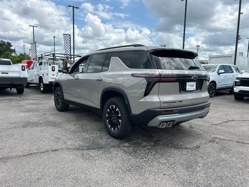 New 2026 Chevrolet Traverse Z71 w/ Driver Confidence Package AWD/4WD image 5
