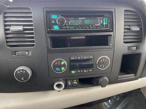 Used 2008 Chevrolet Silverado 2500 LT w/ 1LT Convenience Package image 35