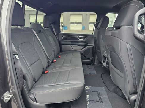 New 2026 RAM 1500 Big Horn AWD/4WD image 13