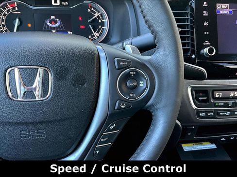 Used 2023 Honda Ridgeline RTL-E image 12