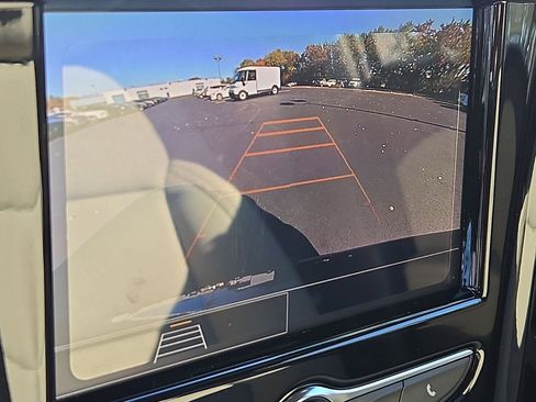 Certified 2023 Chevrolet Traverse LS image 15